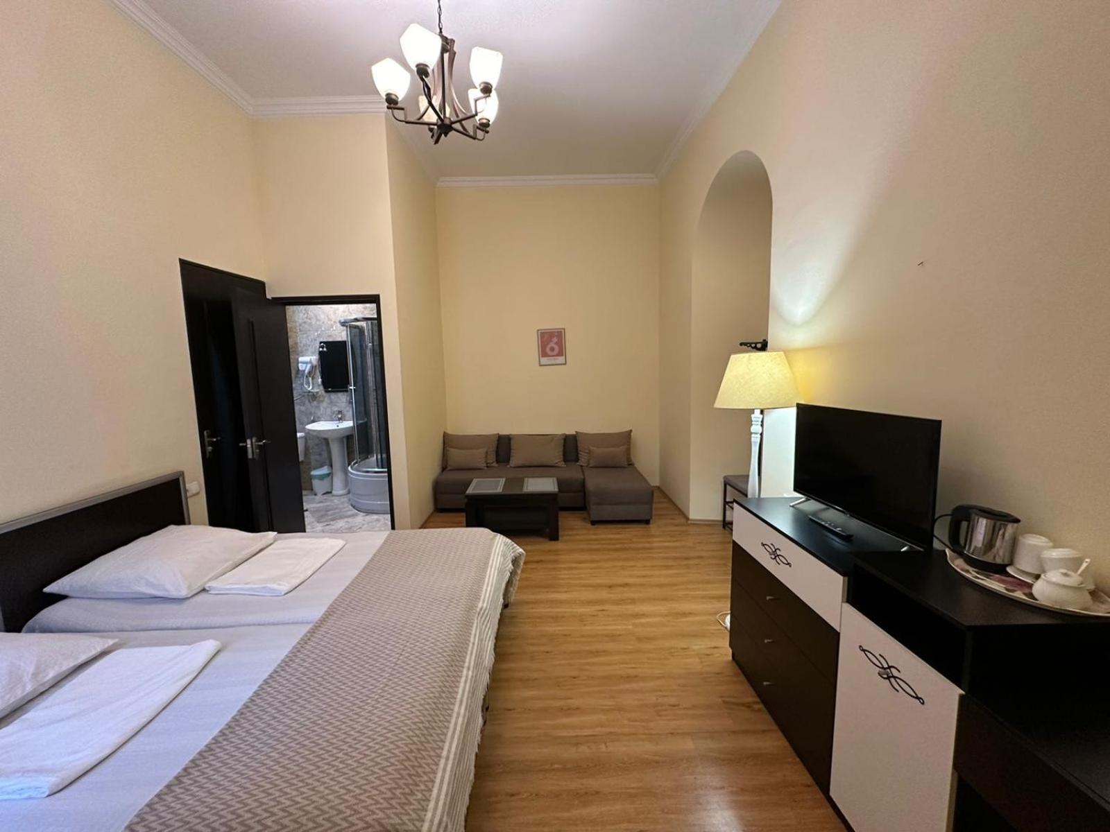 Golden Lion Hotel Сигнахи Екстериор снимка